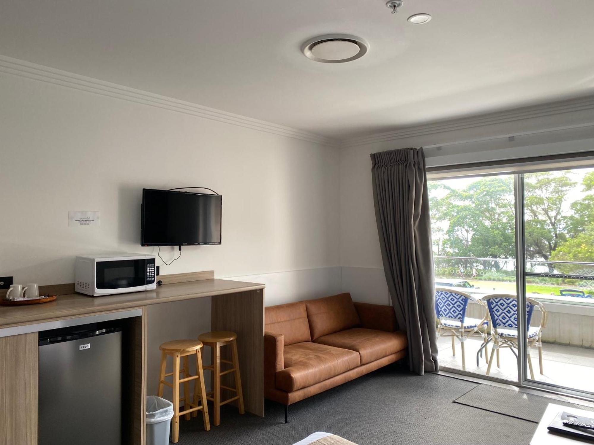 Huskisson Beach Motel Bagian luar foto