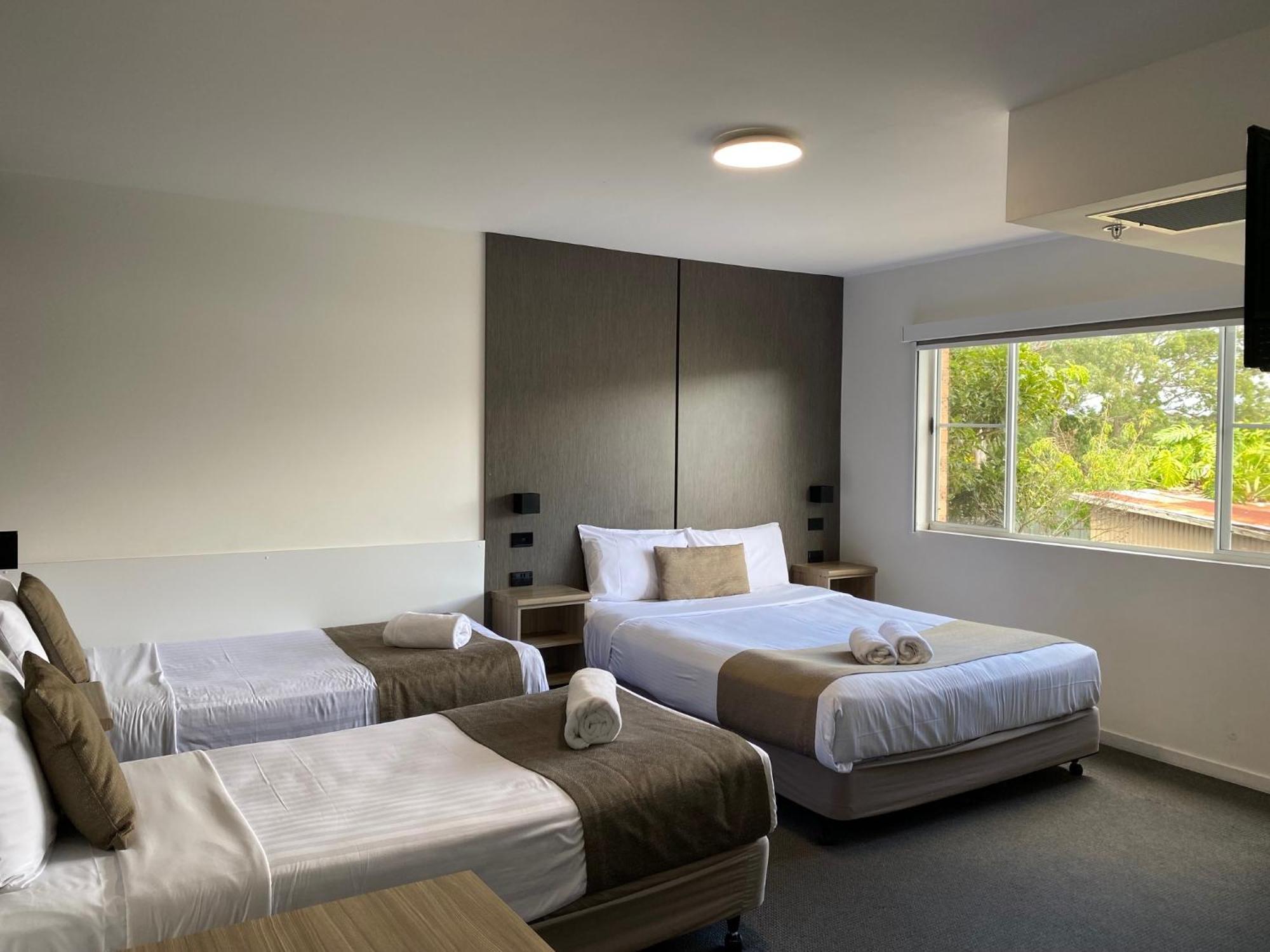 Huskisson Beach Motel Bagian luar foto