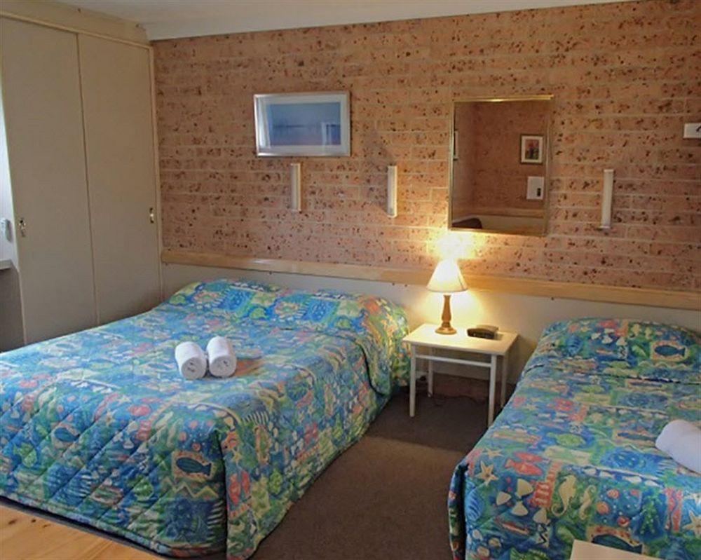 Huskisson Beach Motel Bagian luar foto