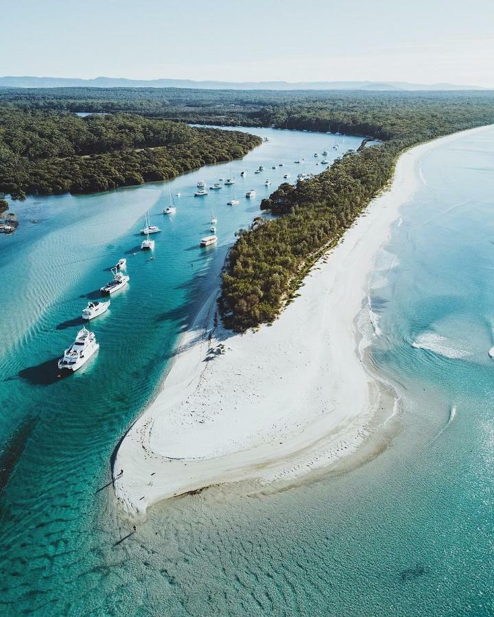 Huskisson Beach Motel Bagian luar foto