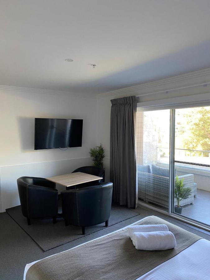 Huskisson Beach Motel Bagian luar foto